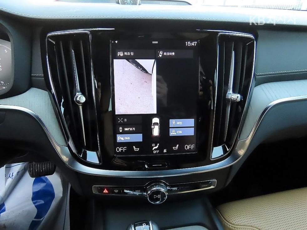 Volvo V60 CC(Second generation)T5 AWD Pro - 13