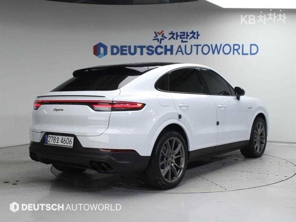 Porsche Cayenne(9Y0)3.0 E-Hybrid Coupe Platinum Edition - 2