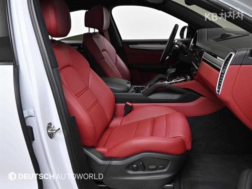 Porsche Cayenne(9Y0)3.0 E-Hybrid Coupe Platinum Edition - 10