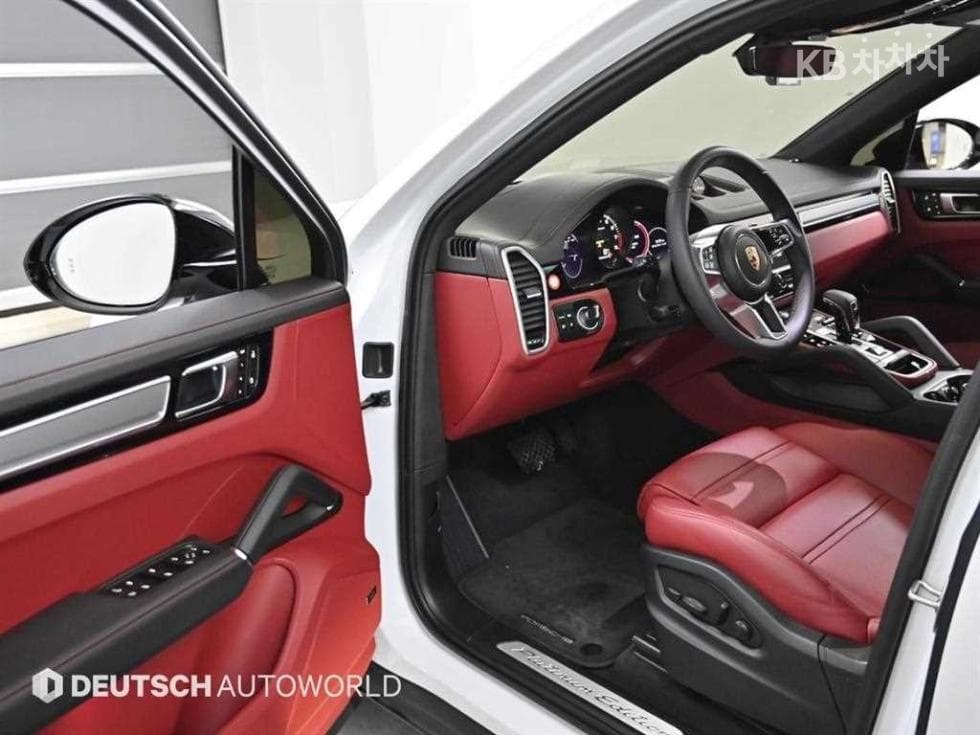 Porsche Cayenne(9Y0)3.0 E-Hybrid Coupe Platinum Edition - 11