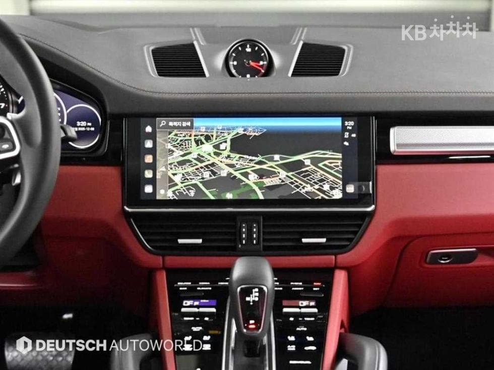 Porsche Cayenne(9Y0)3.0 E-Hybrid Coupe Platinum Edition - 14