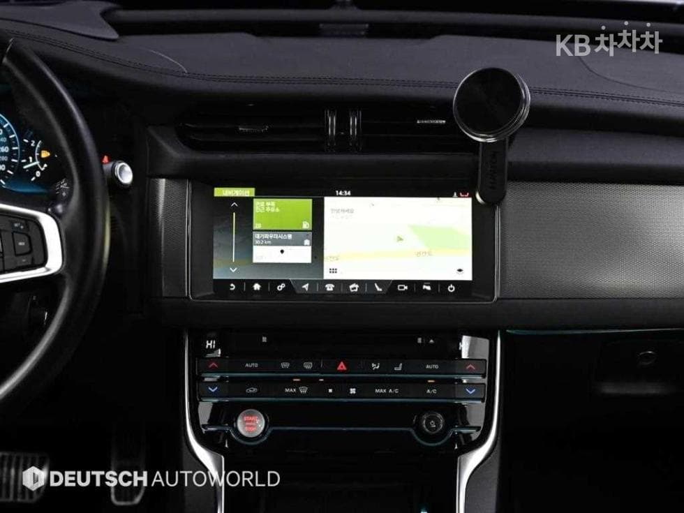 Jaguar All New XF2.5T Prestige - 14