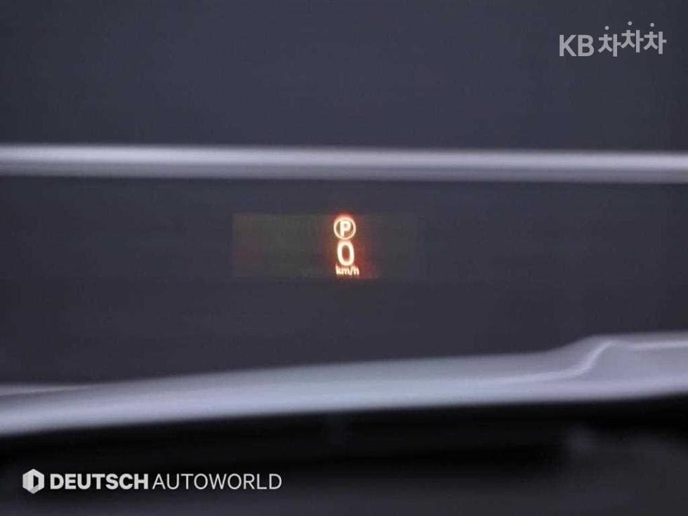 Jaguar All New XF2.5T Prestige - 18