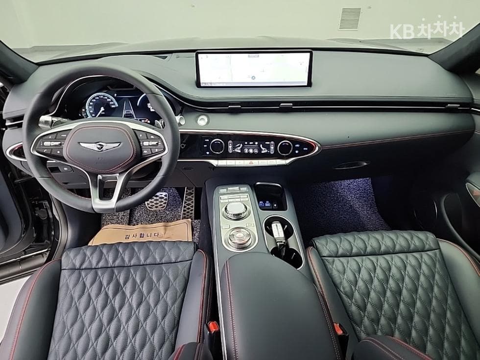 Дженезис GV70Бензин 2.5T 2WD - 7