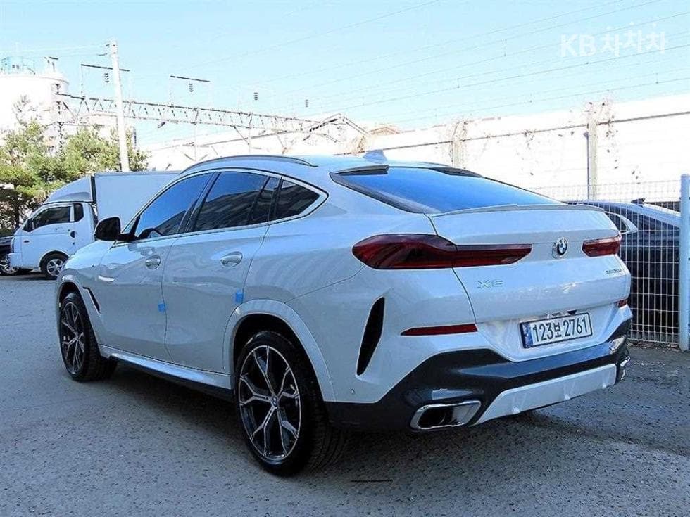 BMW X6(G06)xDrive 30d M Sport - 3