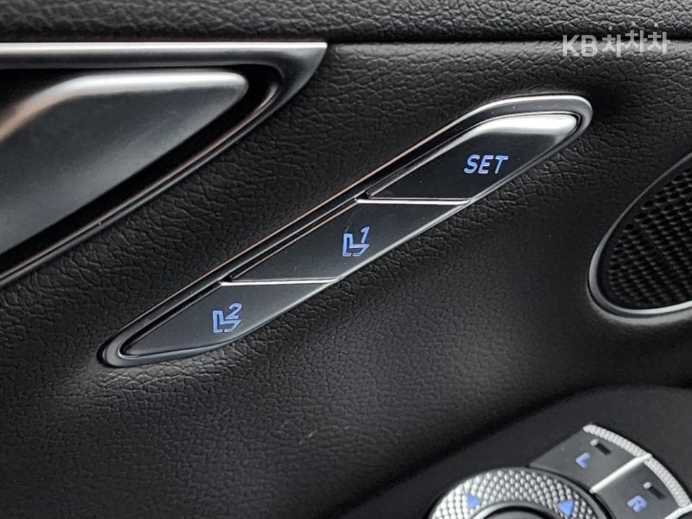 Genesis G80(RG3)2.5 Turbo Gasoline Direct Injection AWD - 16