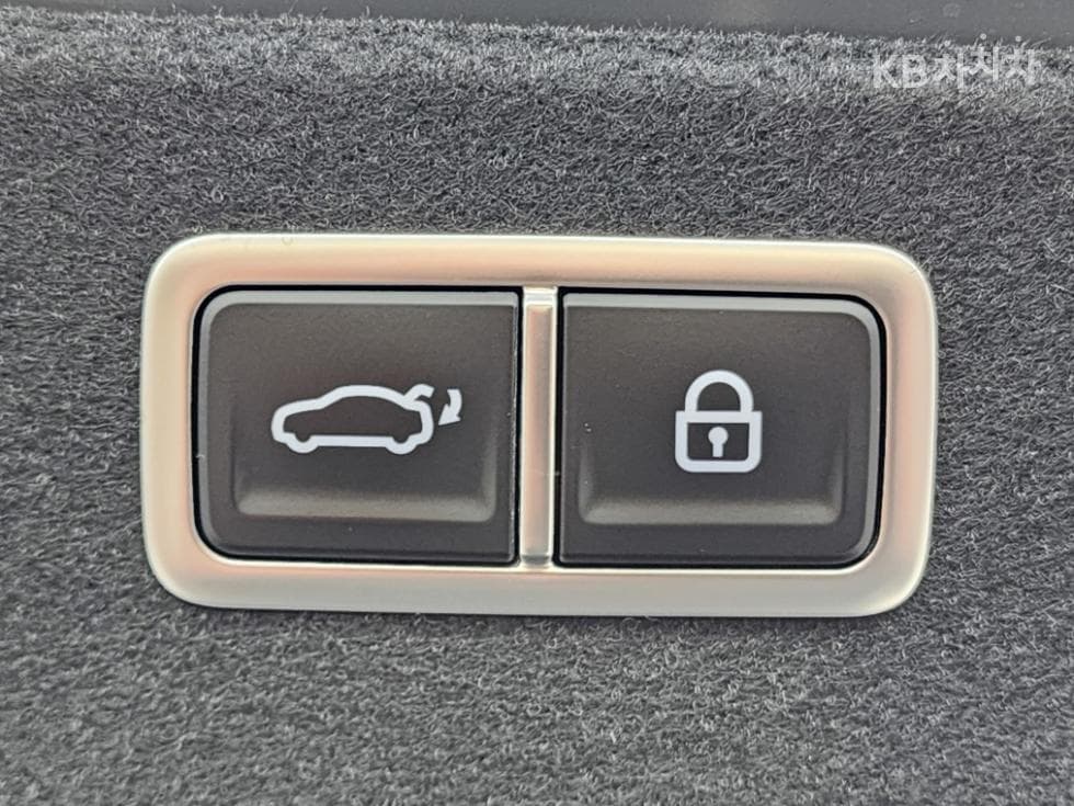 Genesis G80(RG3)2.5 Turbo Gasoline Direct Injection AWD - 25