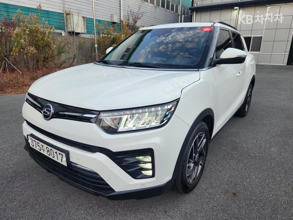 КейДжи Мобилити Very New (фацелит/обновяване) Тиволи Бензин V3 2WD Стандартен - Image 1