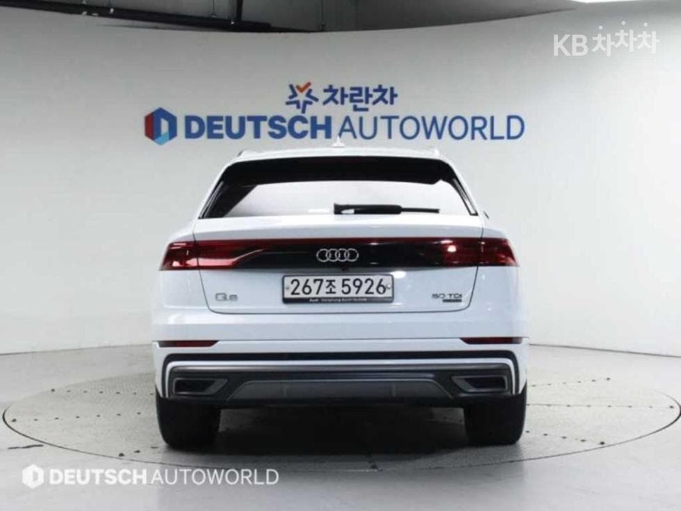 Audi Q83.0 50 Turbo Diesel Injection Quattro Premium - 4