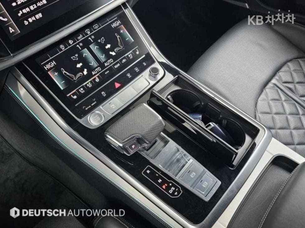 Audi Q83.0 50 Turbo Diesel Injection Quattro Premium - 9