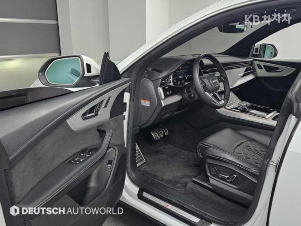 Audi Q83.0 50 Turbo Diesel Injection Quattro Premium - 11