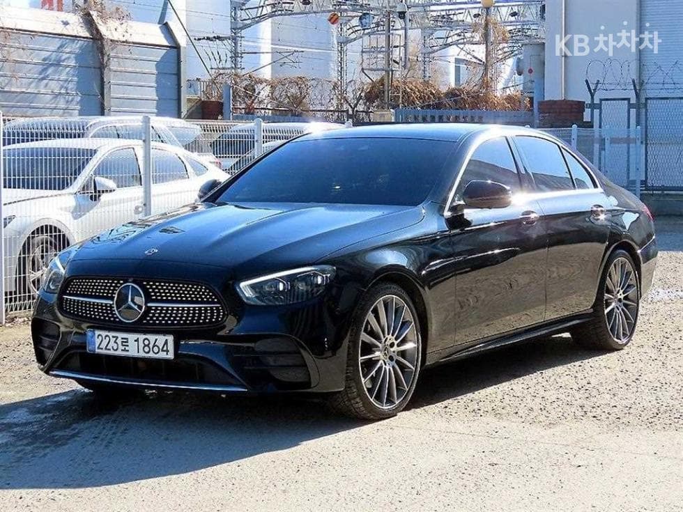 Mercedes-Benz E-Клас (W213) E350 4MATIC AMG Line Edition - Image 1
