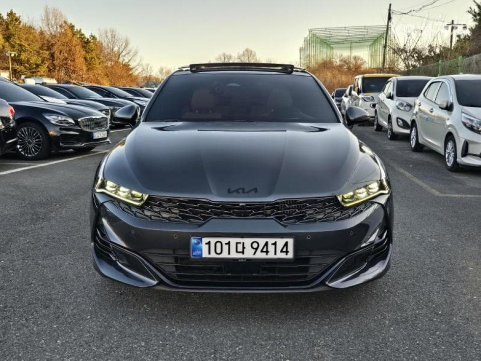 Kia K5 3rd Gen1.6 Gasoline Turbo Signature - 2