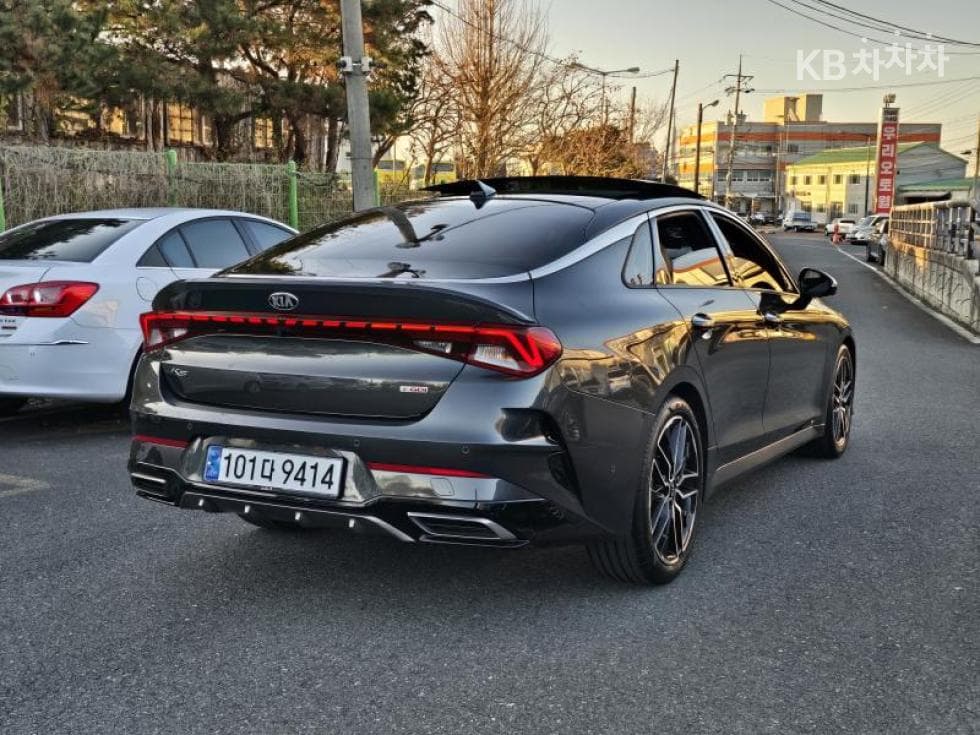 Kia K5 3rd Gen1.6 Gasoline Turbo Signature - 5