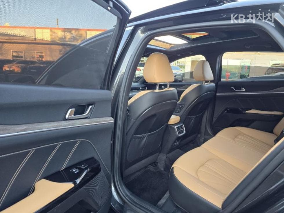 Kia K5 3rd Gen1.6 Gasoline Turbo Signature - 7