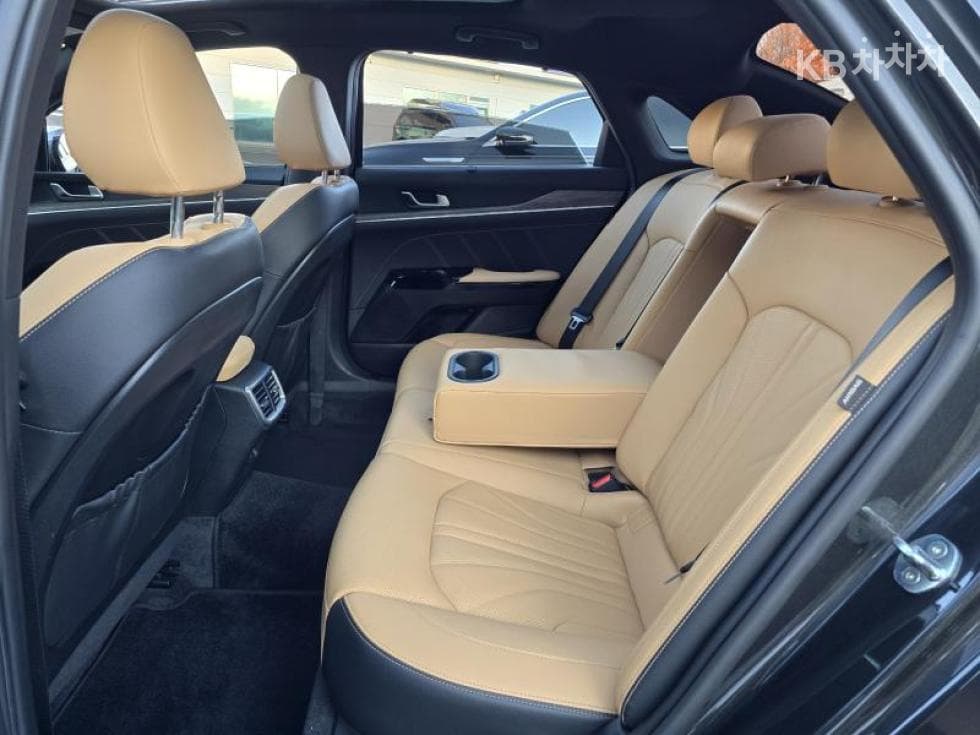 Kia K5 3rd Gen1.6 Gasoline Turbo Signature - 9