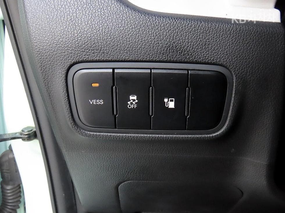 Kia Ray (van)EV - 12