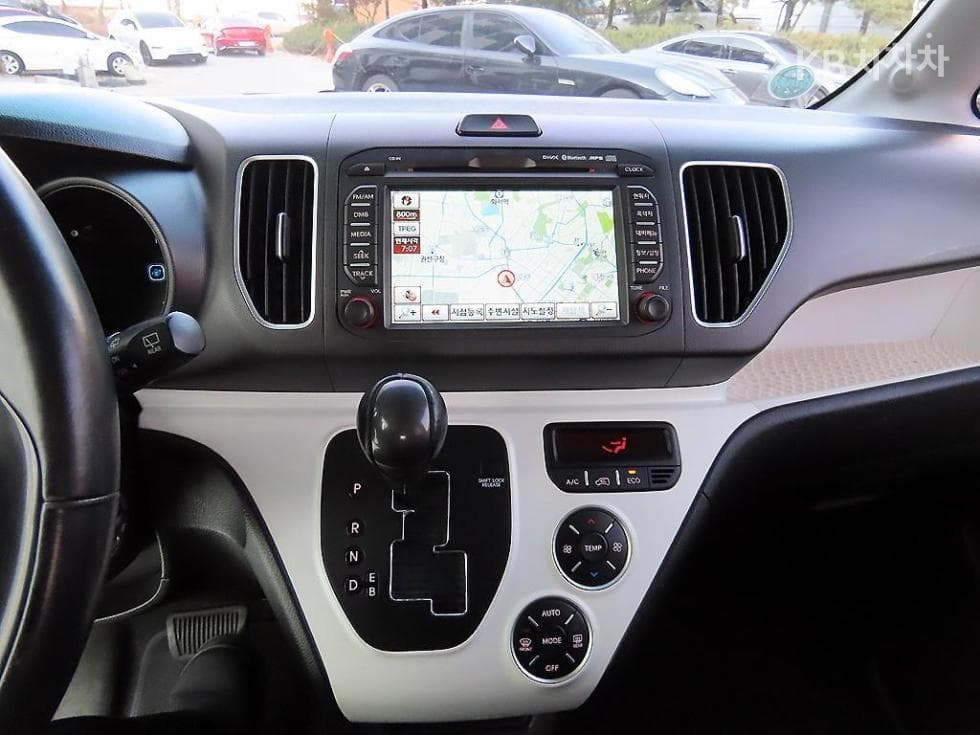 Kia Ray (van)EV - 14