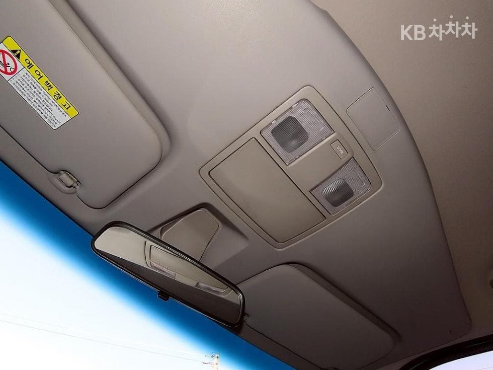 Kia Ray (van)EV - 16