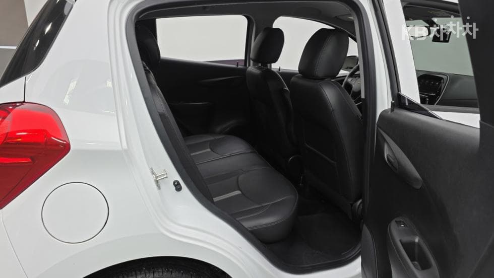 Джи Ем Корея The New (фейслифт) СпаркLT Стандартен - 8