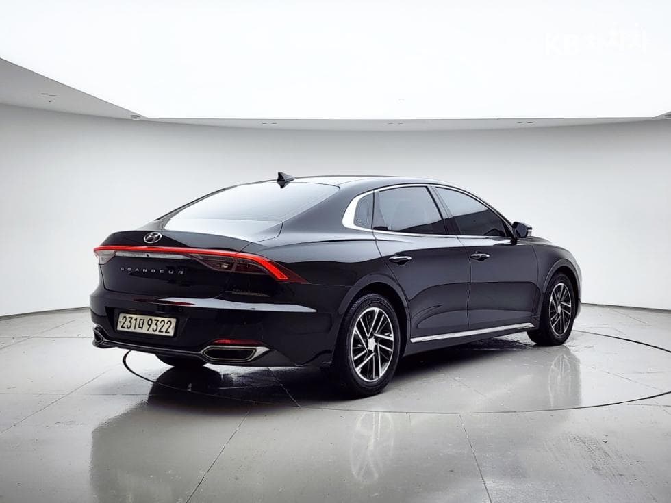 Hyundai The New (facelift) Grandeur (Azera)2.5 Premium - 2