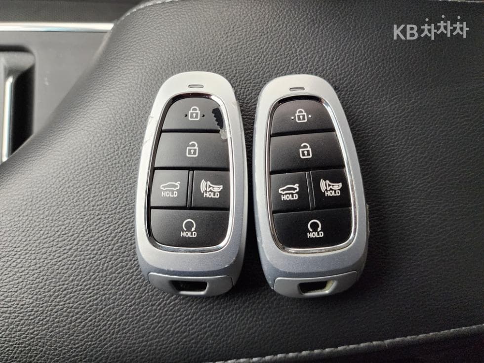 Hyundai The New (facelift) Grandeur (Azera)2.5 Premium - 27