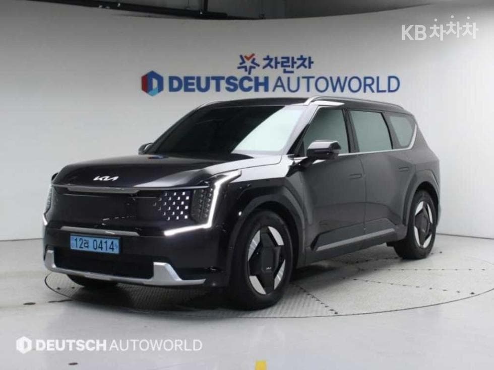 Киа EV9 AWD 어스 - Image 1