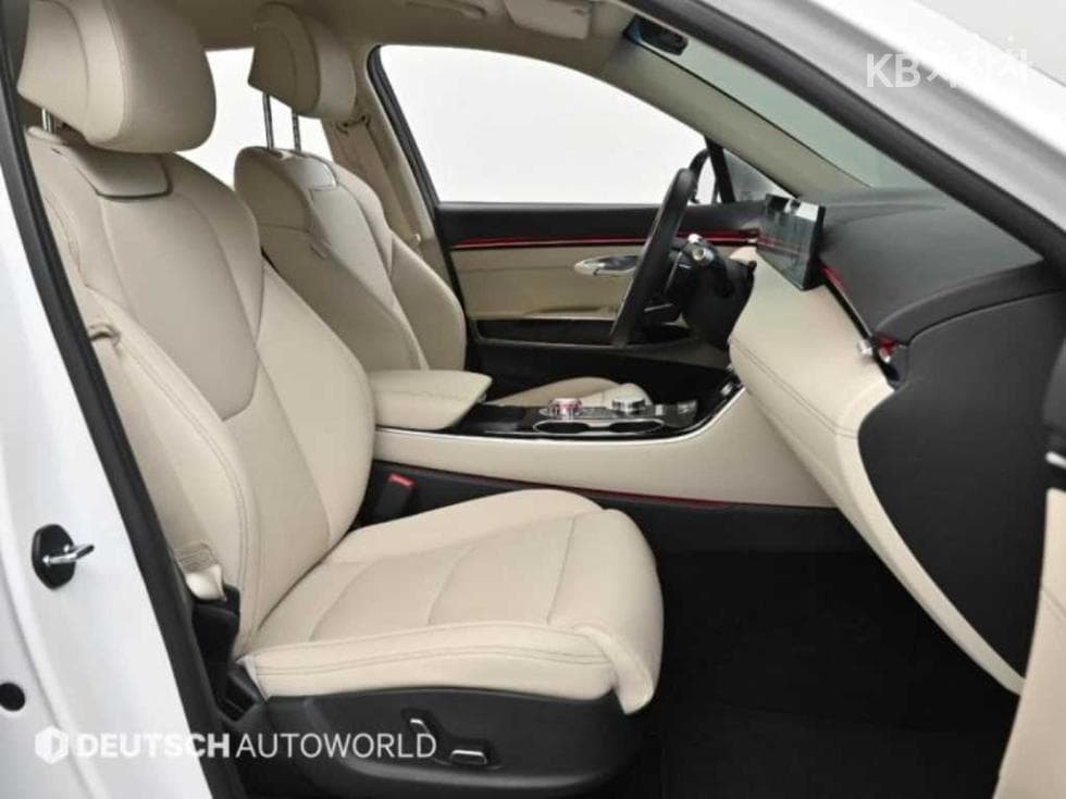 Дженезис GV70Бензин 2.5T 2WD - 10