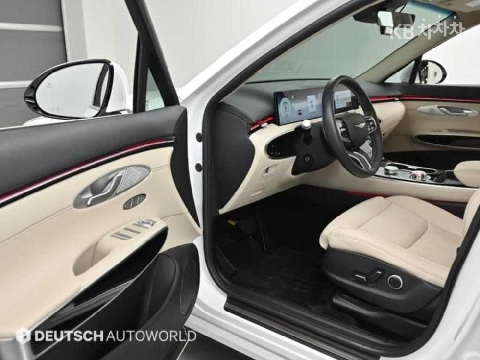 Дженезис GV70Бензин 2.5T 2WD - 11