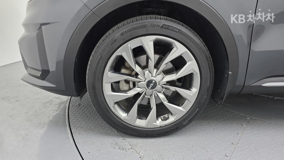 Киа The New (фейслифт) Sorento MQ42.2 Дизел 2WD Престиж - 6