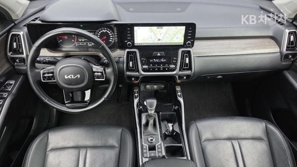 Киа The New (фейслифт) Sorento MQ42.2 Дизел 2WD Престиж - 10
