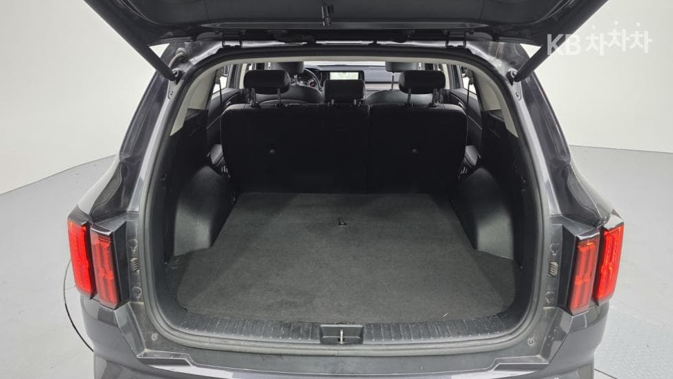 Киа The New (фейслифт) Sorento MQ42.2 Дизел 2WD Престиж - 13