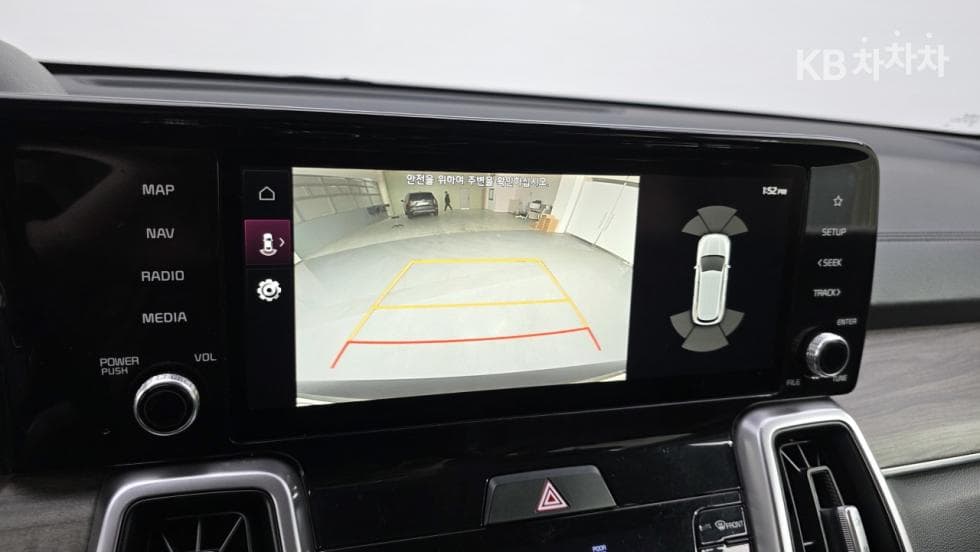 Киа The New (фейслифт) Sorento MQ42.2 Дизел 2WD Престиж - 20