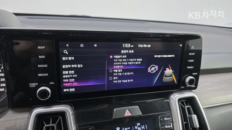 Киа The New (фейслифт) Sorento MQ42.2 Дизел 2WD Престиж - 22