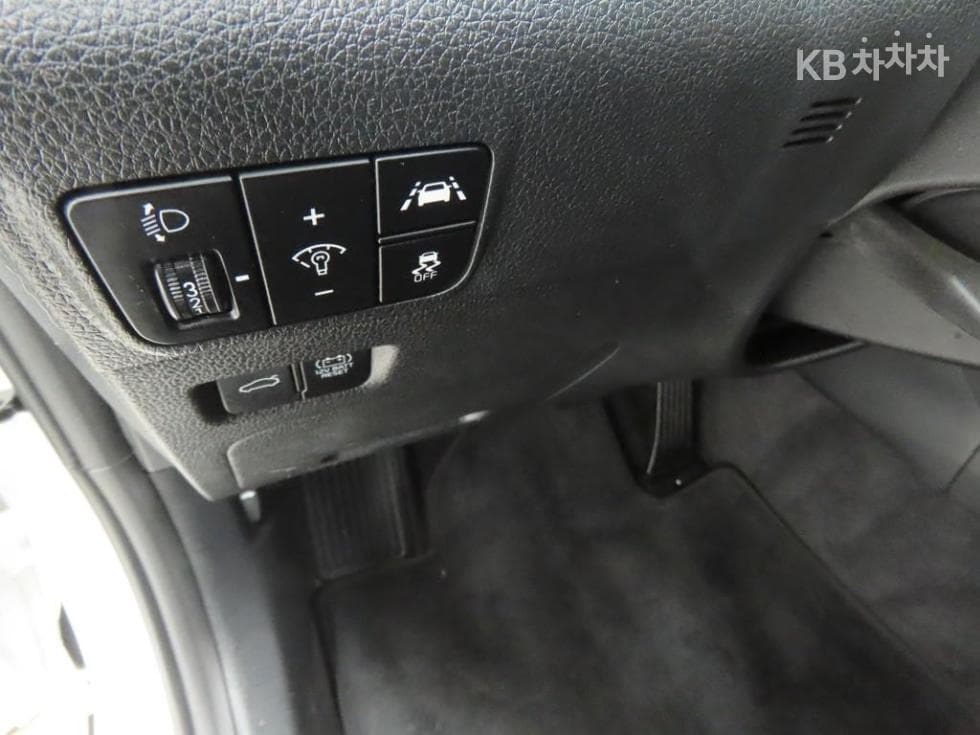 Киа K5 Хибрид 3-토 поколение2.0 HEV Престиж - 10