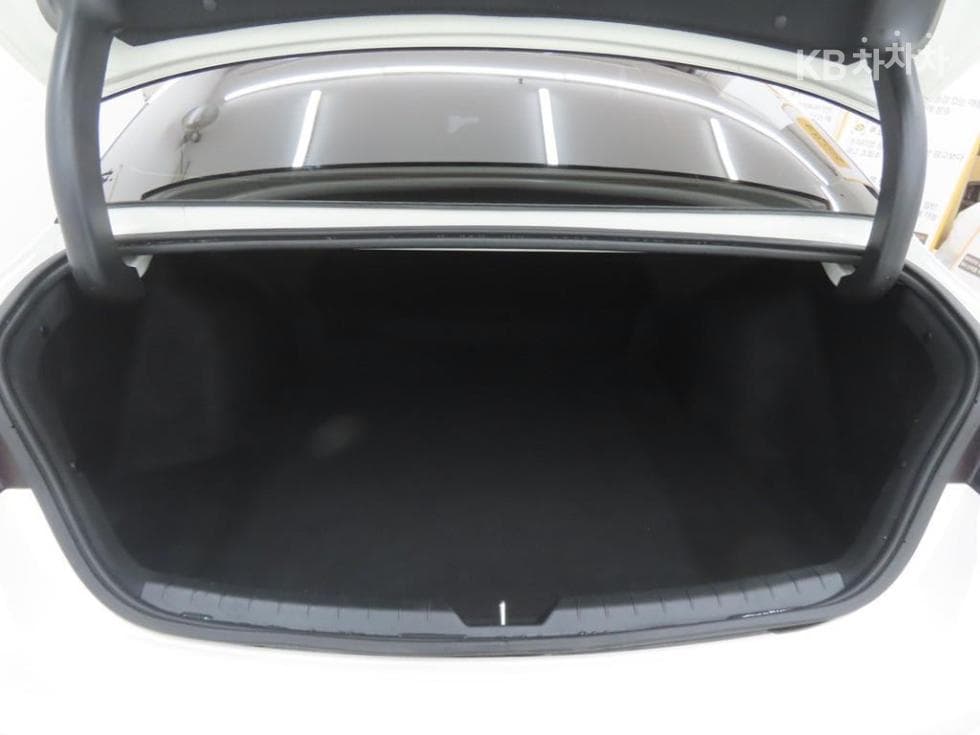 Киа K5 Хибрид 3-토 поколение2.0 HEV Престиж - 20