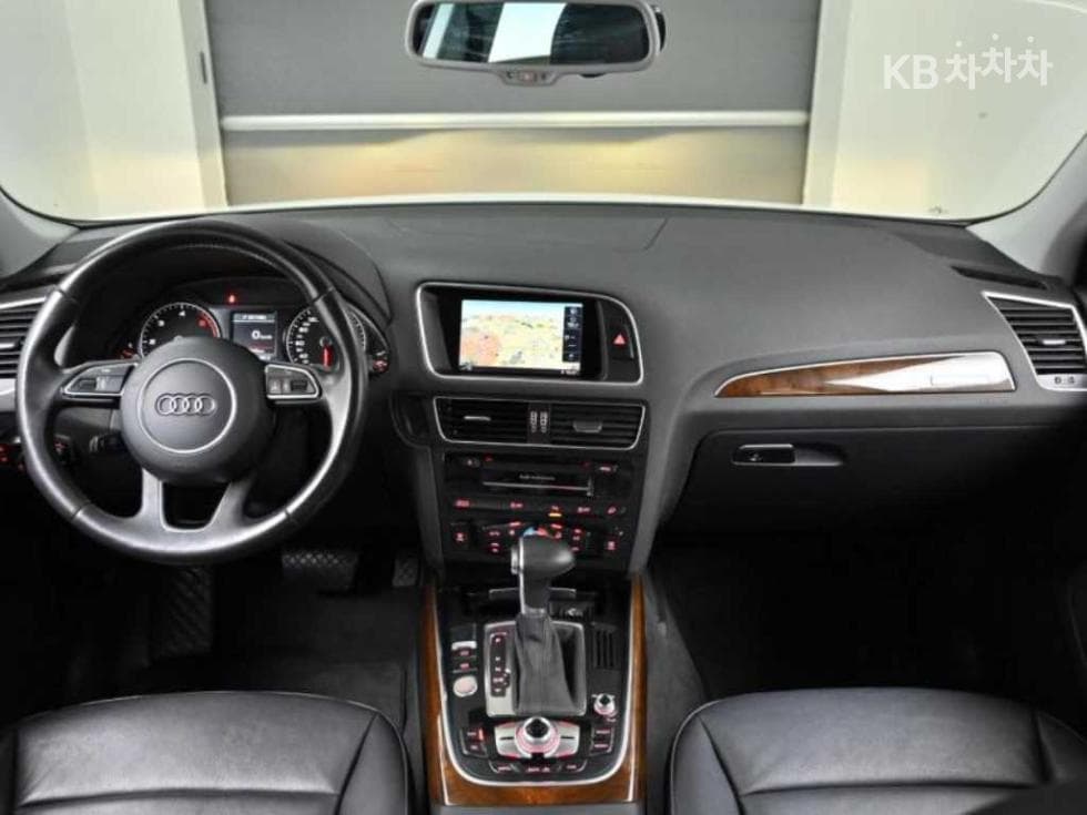 Ауди Q535 Турбо Дизел Инжекция 콰트로 Динамичен 8R - 7