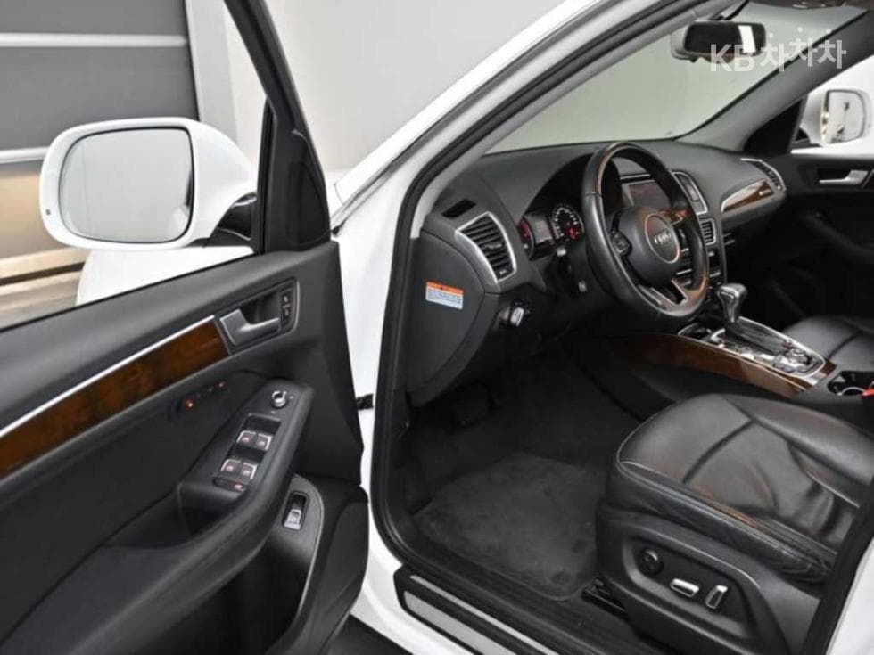 Ауди Q535 Турбо Дизел Инжекция 콰트로 Динамичен 8R - 11