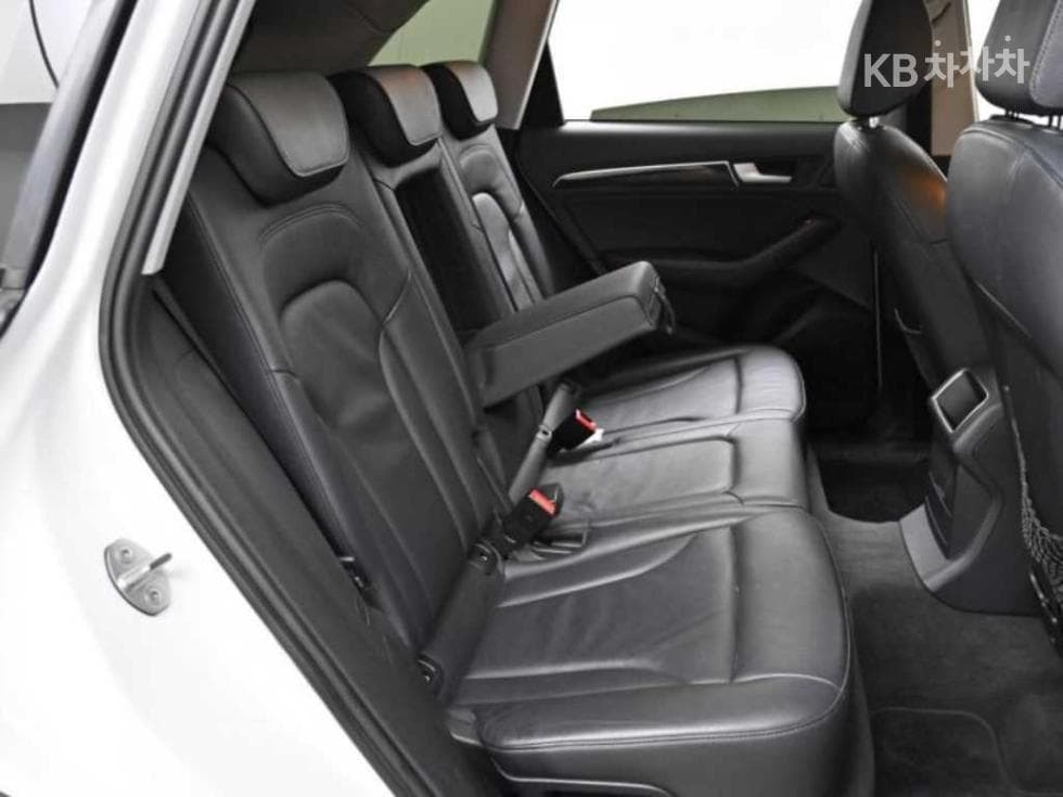 Ауди Q535 Турбо Дизел Инжекция 콰트로 Динамичен 8R - 12