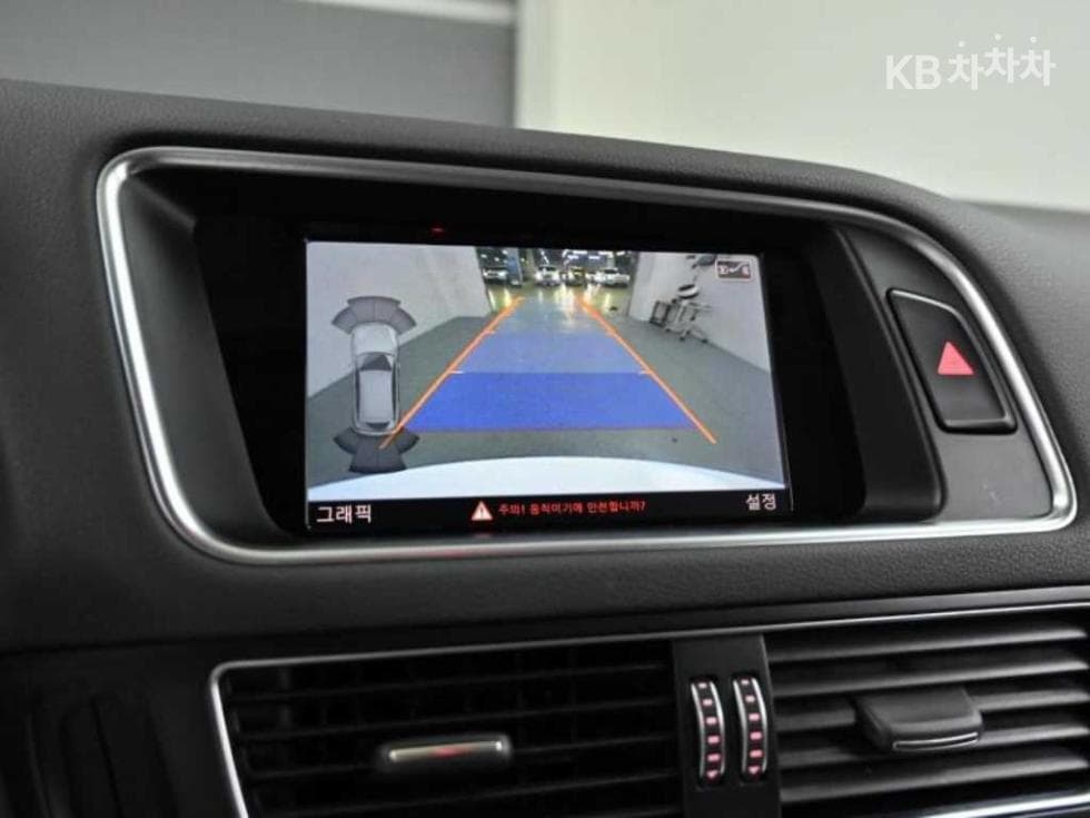 Ауди Q535 Турбо Дизел Инжекция 콰트로 Динамичен 8R - 15