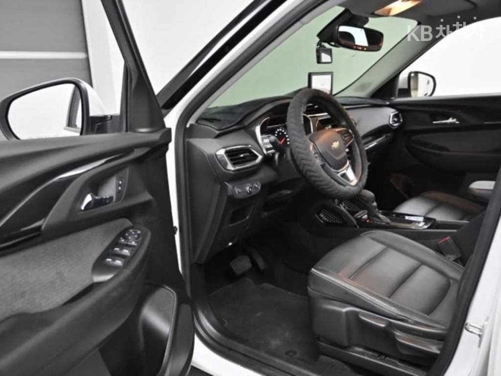 Джи Ем Корея Trailblazer1.35 Бензин 2WD LT - 11