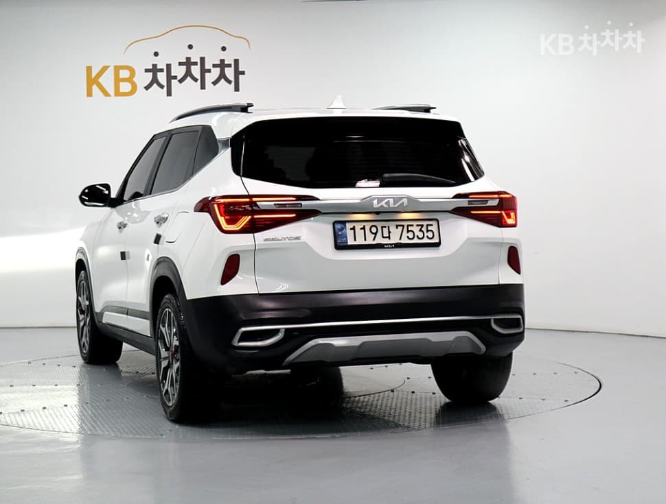 Kia Seltos1.6 Gasoline Turbo 2WD Signature - 4