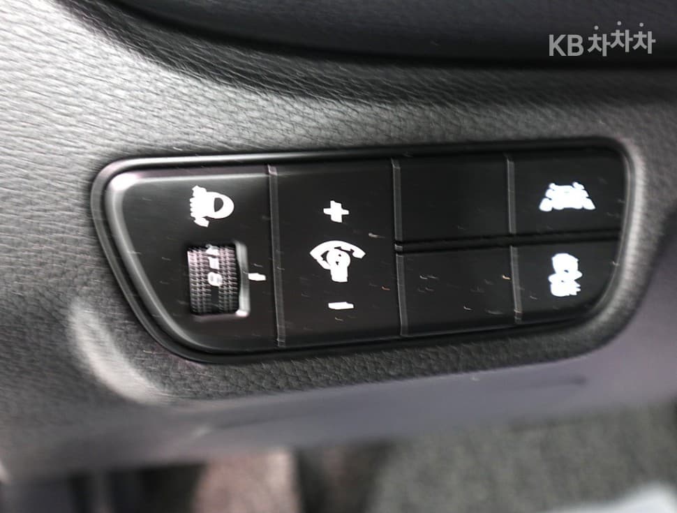 Kia Seltos1.6 Gasoline Turbo 2WD Signature - 17