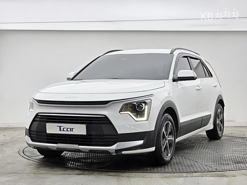 Киа Ди Всеново Ниро 1.6 HEV Престиж - Image 1