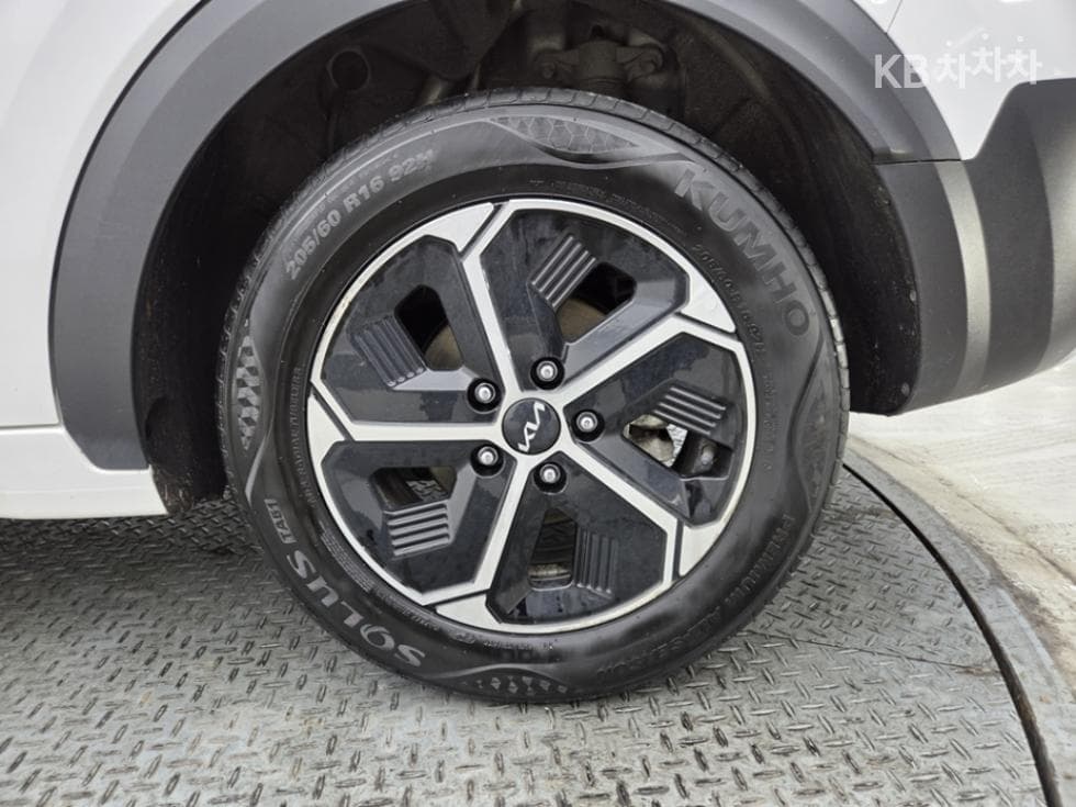 Киа Ди Всеново Ниро1.6 HEV Престиж - 6