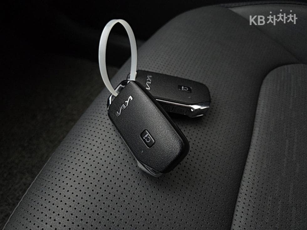 Киа Ди Всеново Ниро1.6 HEV Престиж - 23