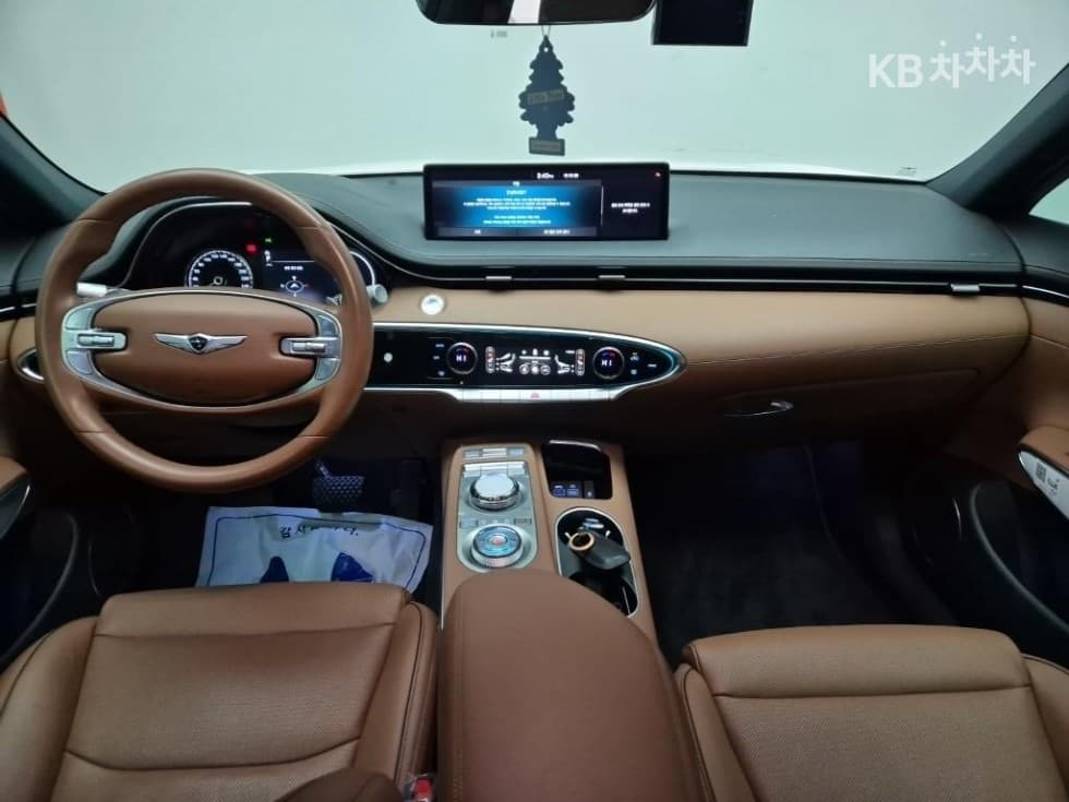 Дженезис GV70Бензин 2.5T 2WD - 7