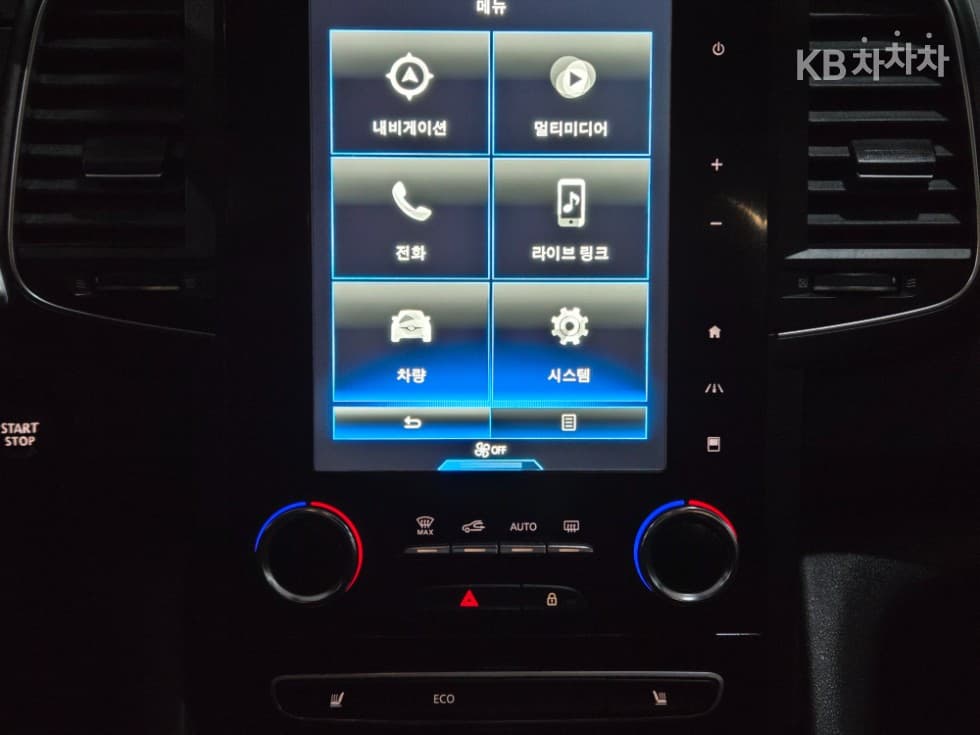 Рено Корея QM6Бензин 2.0 2WD LE Стандартен - 11