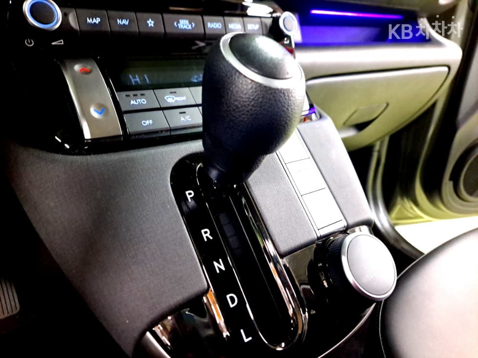 Хюндай Каспър1.0 Турбо Бензин Inspiration - 10