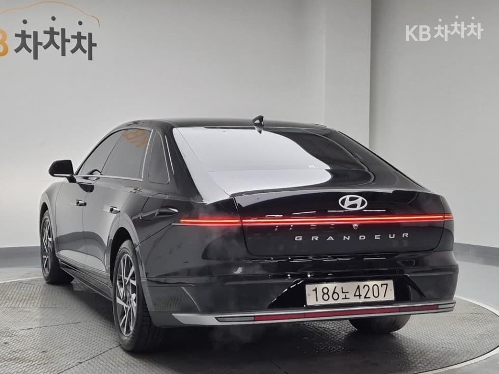 Hyundai The All New Grandeur (Azera)3.5 LPG 일반 Premium - 2